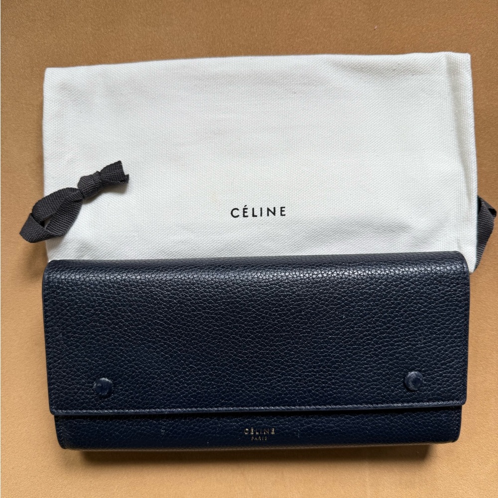 Excellent Condition Céline Navy Leather Wallet